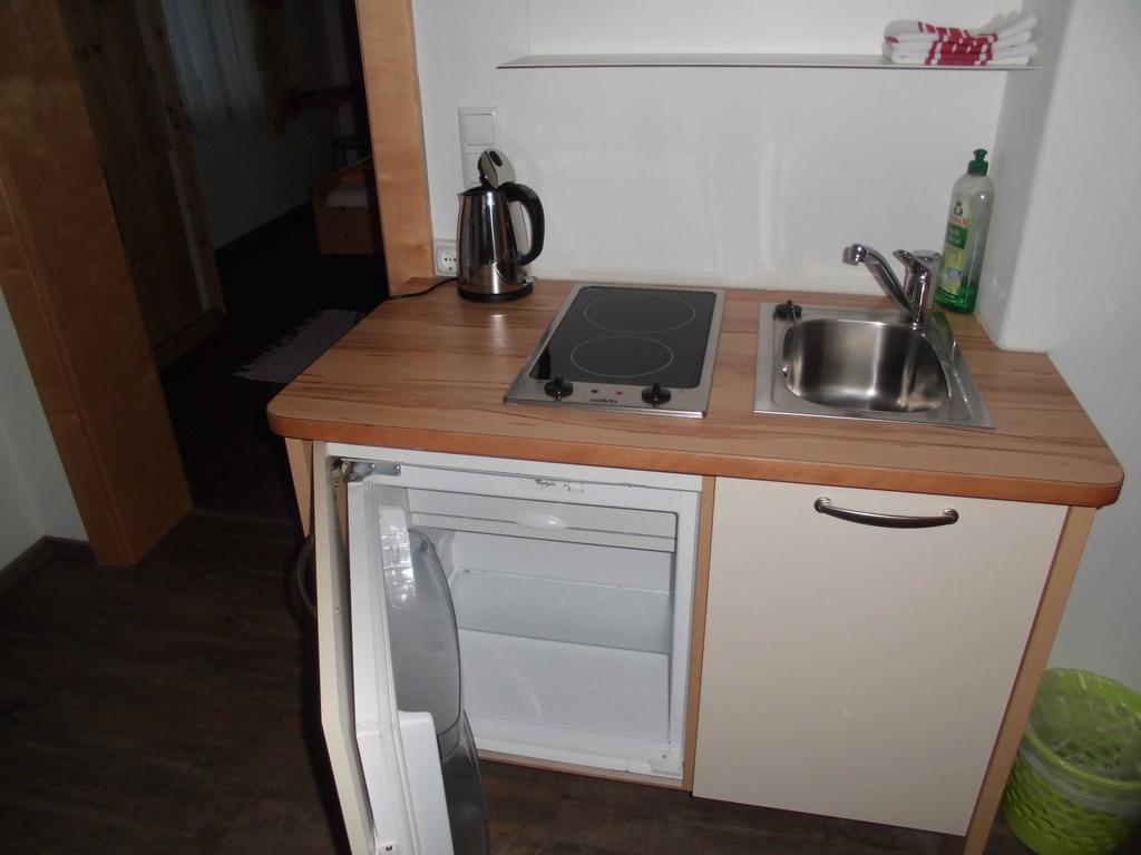 Pension & Ferienwohnung Dullnig Gmünd エクステリア 写真