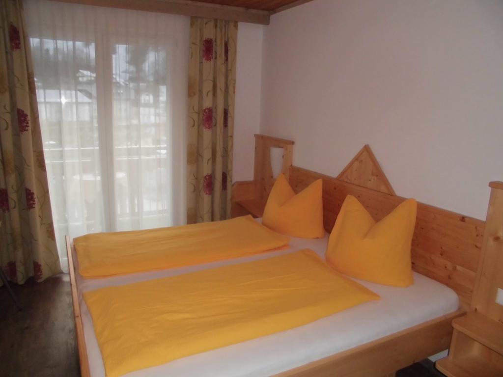 Pension & Ferienwohnung Dullnig Gmünd エクステリア 写真